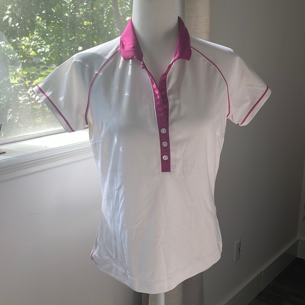 Nike Women’s Golf Shirt